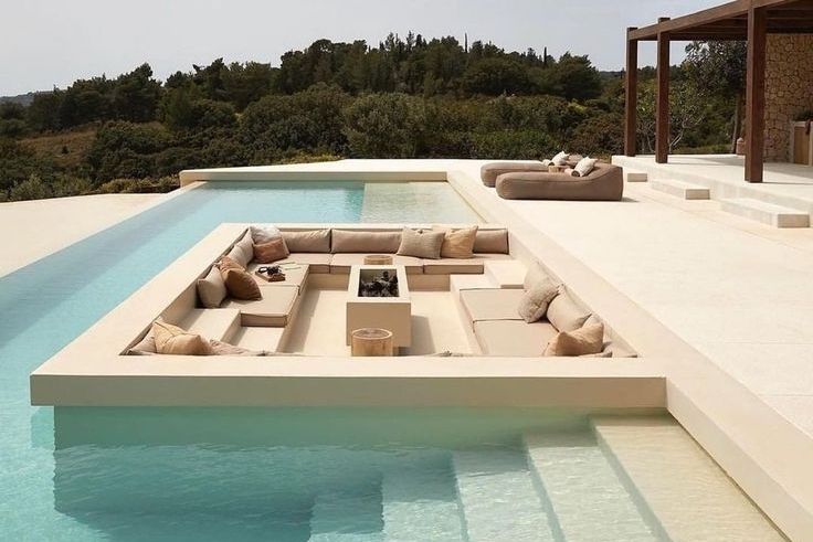piscina contemporánea